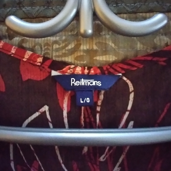 Summer Top - Picture 3 of 3